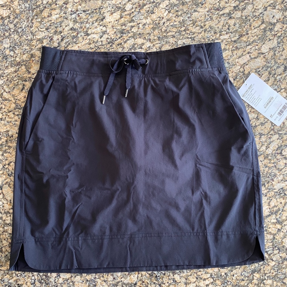 NWT Athleta Midtown Skort 6T